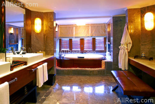 The Laguna Resort & Spa 31